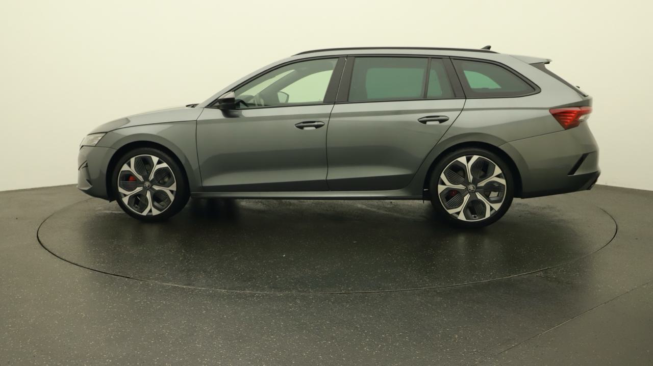 Skoda<br>Octavia Combi 2.0 TSI DSG RS