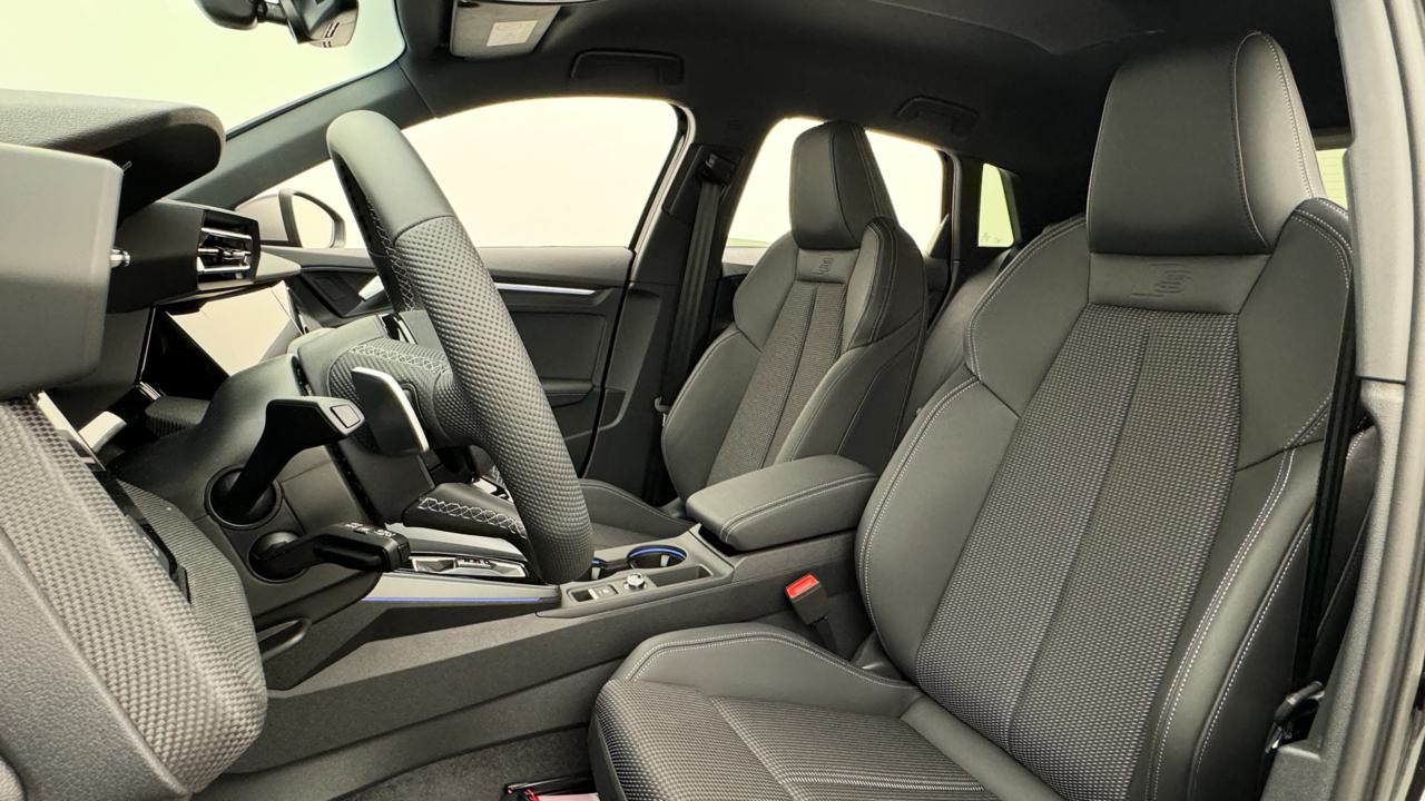 Audi<br>S3 Sportback TFSI quattro S-tronic