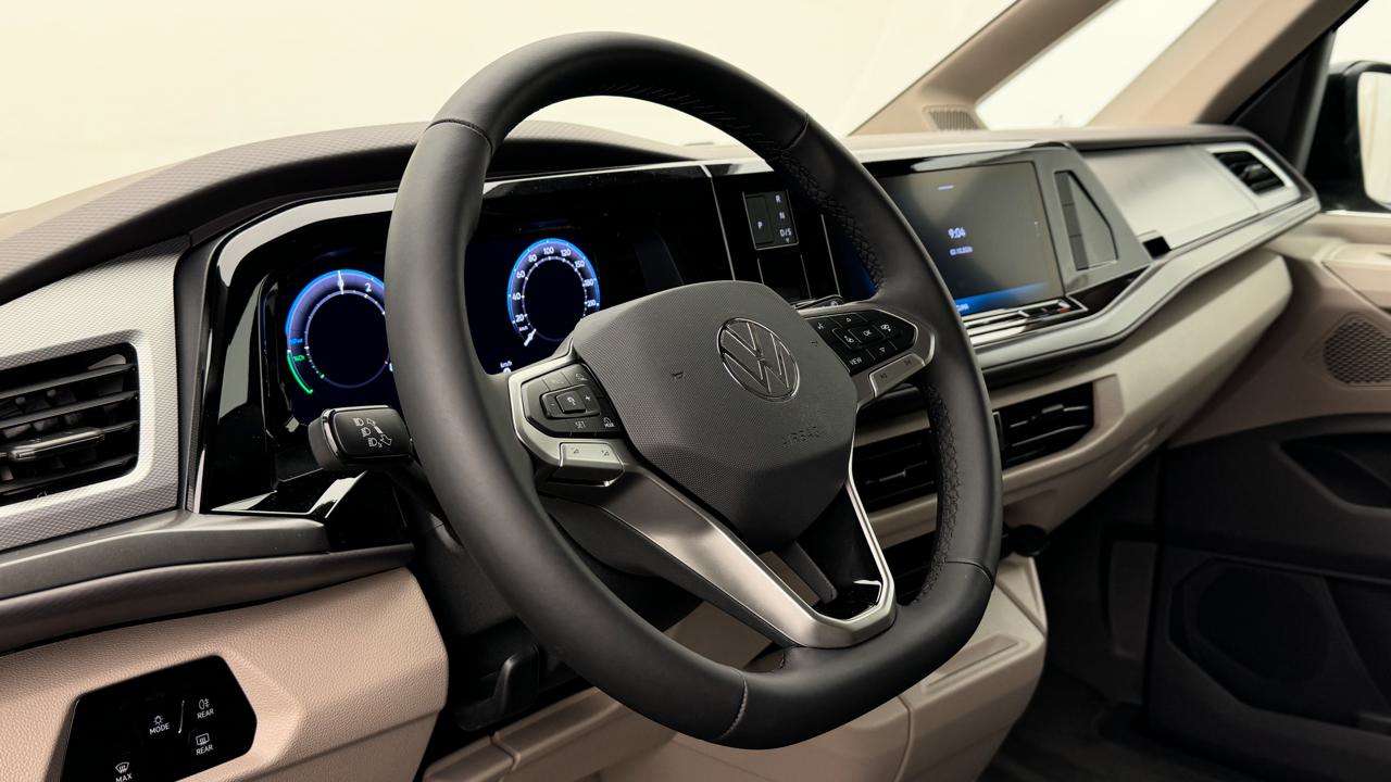 VW<br>Multivan 1.5 eHybrid 4Motion DSG