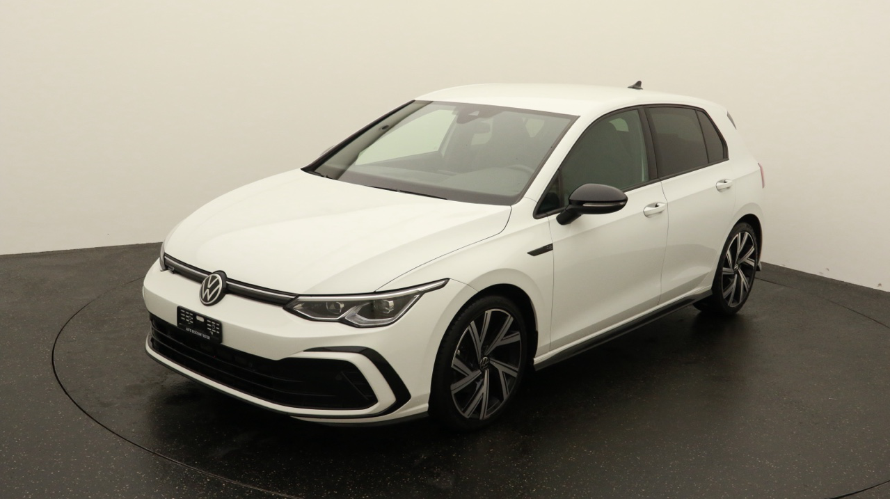 VW<br>Golf VIII 1.5 eTSI mHEV ACT R-Line DSG