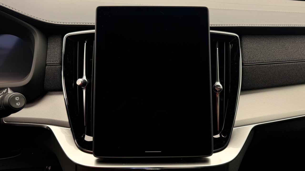 Volvo<br>XC90 T8 AWD PluginHybrid Black Edition Geartronic