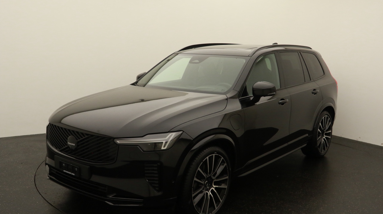 Volvo<br>XC90 T8 AWD PluginHybrid Black Edition Geartronic