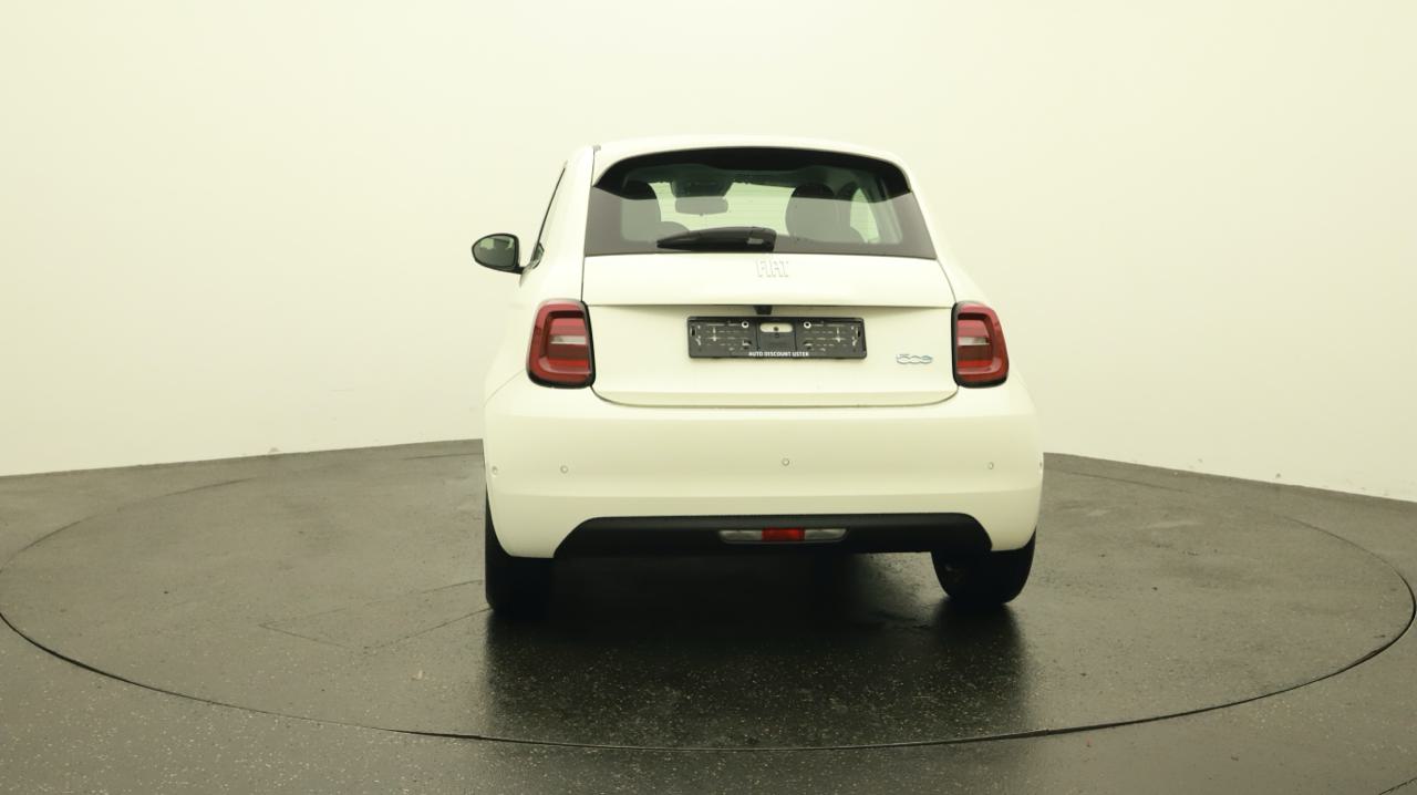 Fiat<br>500 electric 42kWh Icon
