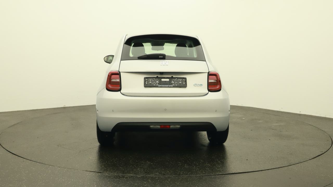 Fiat<br>500 electric 42kWh Icon