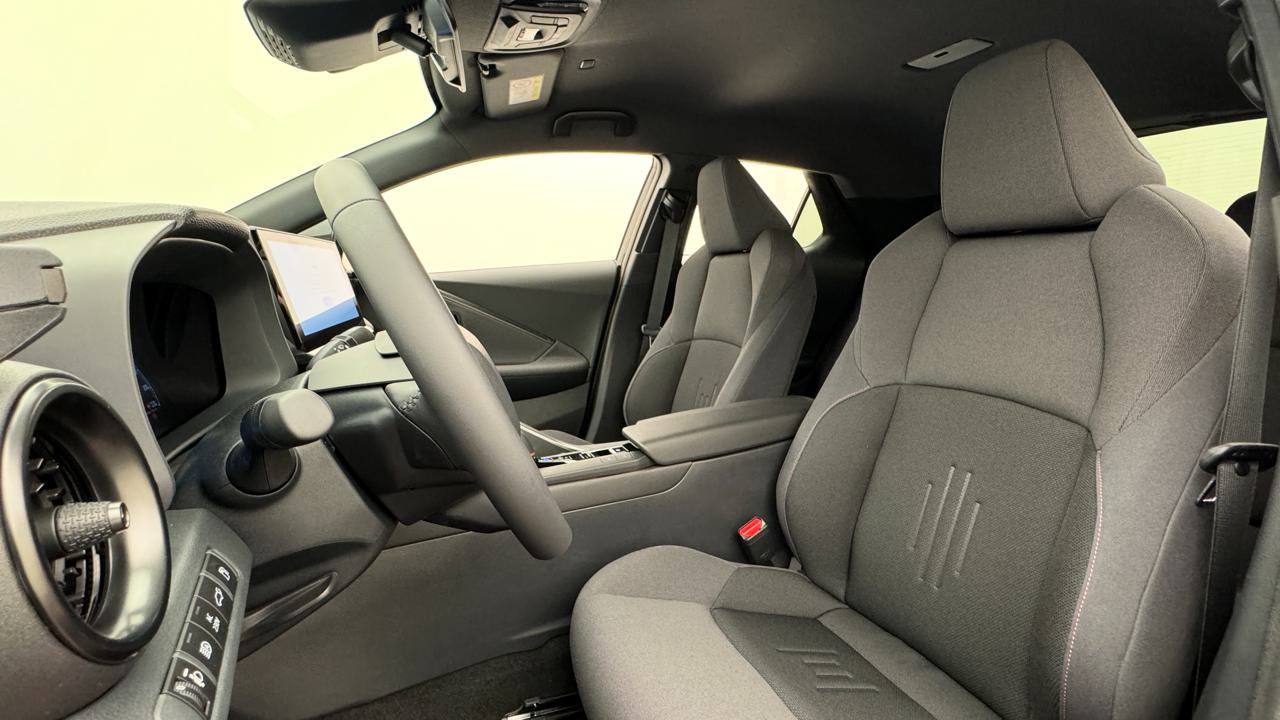 Toyota<br>C-HR 2.0 PHEV CVT Style