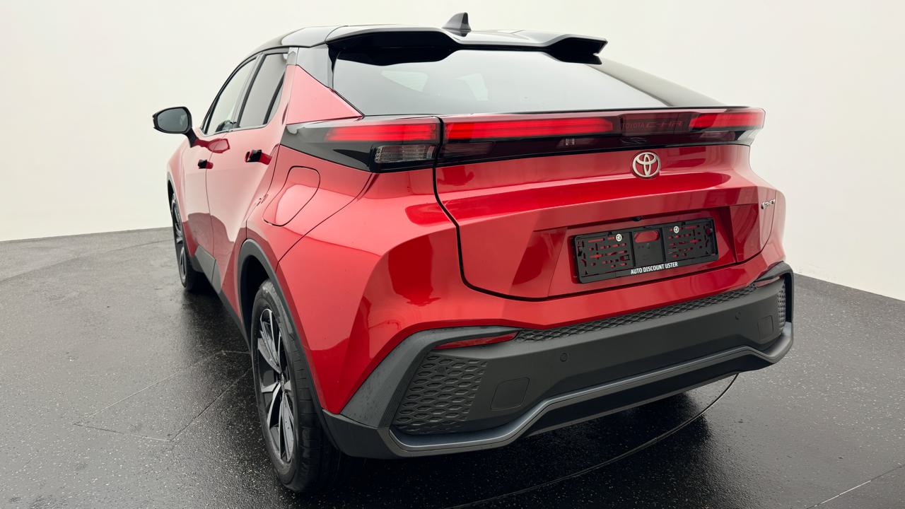 Toyota<br>C-HR 2.0 PHEV CVT Style