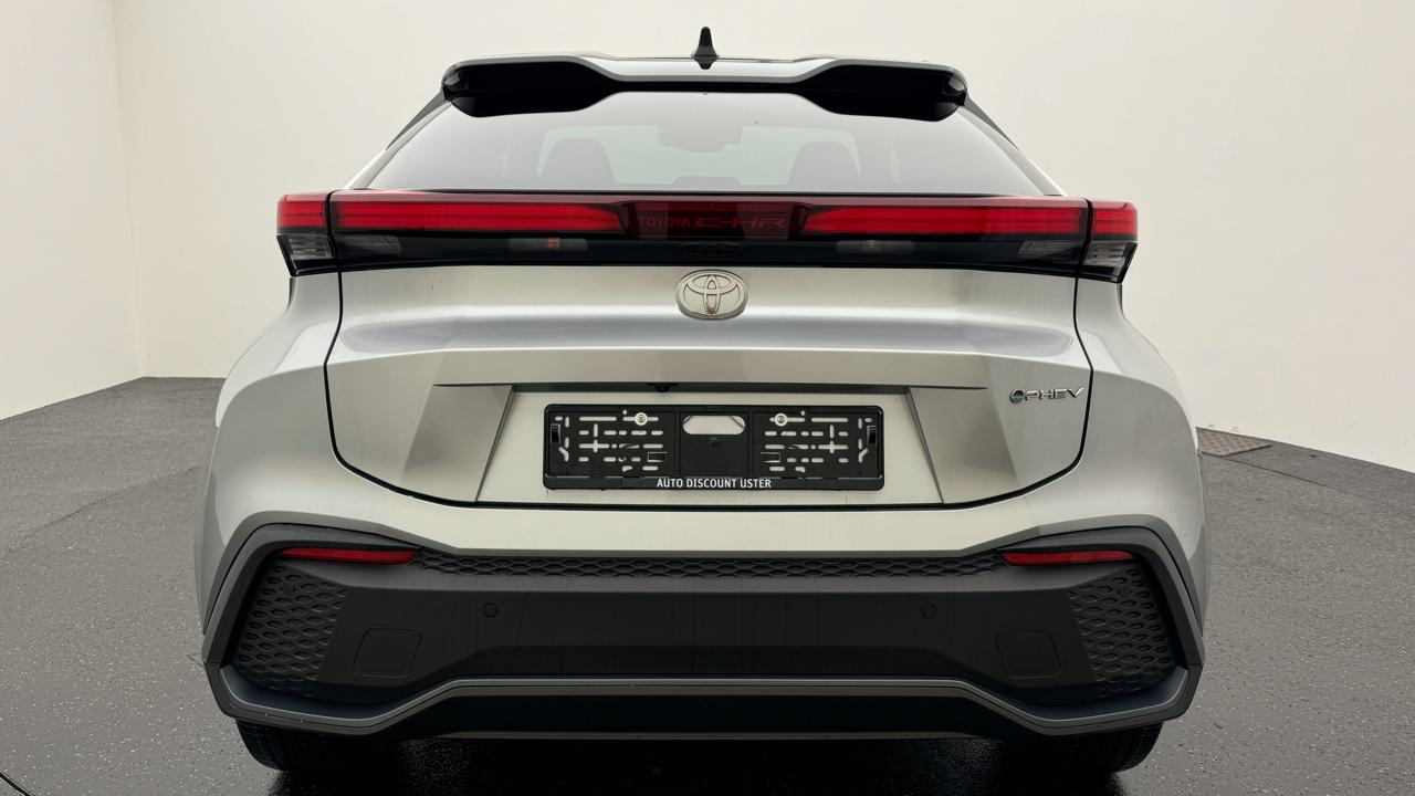 Toyota<br>C-HR 2.0 PHEV CVT Style