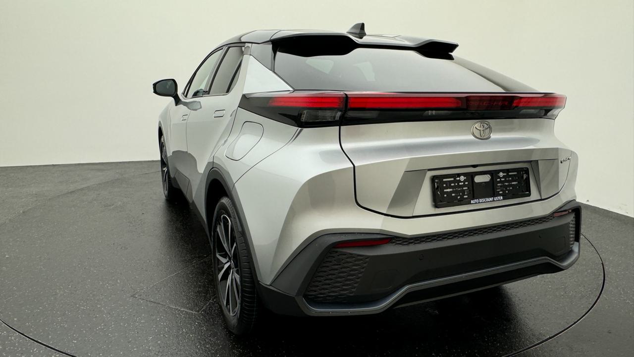 Toyota<br>C-HR 2.0 PHEV CVT Style