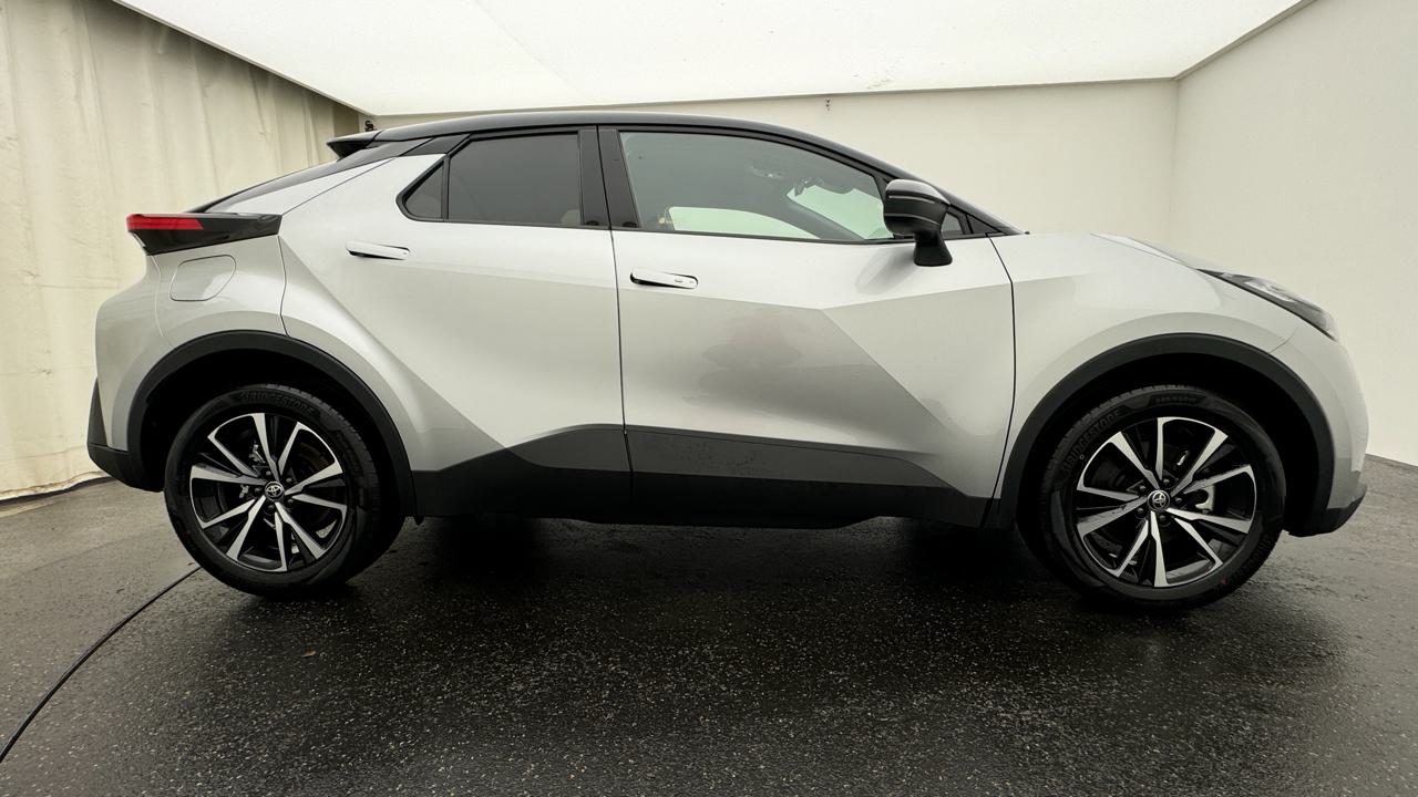 Toyota<br>C-HR 2.0 PHEV CVT Style