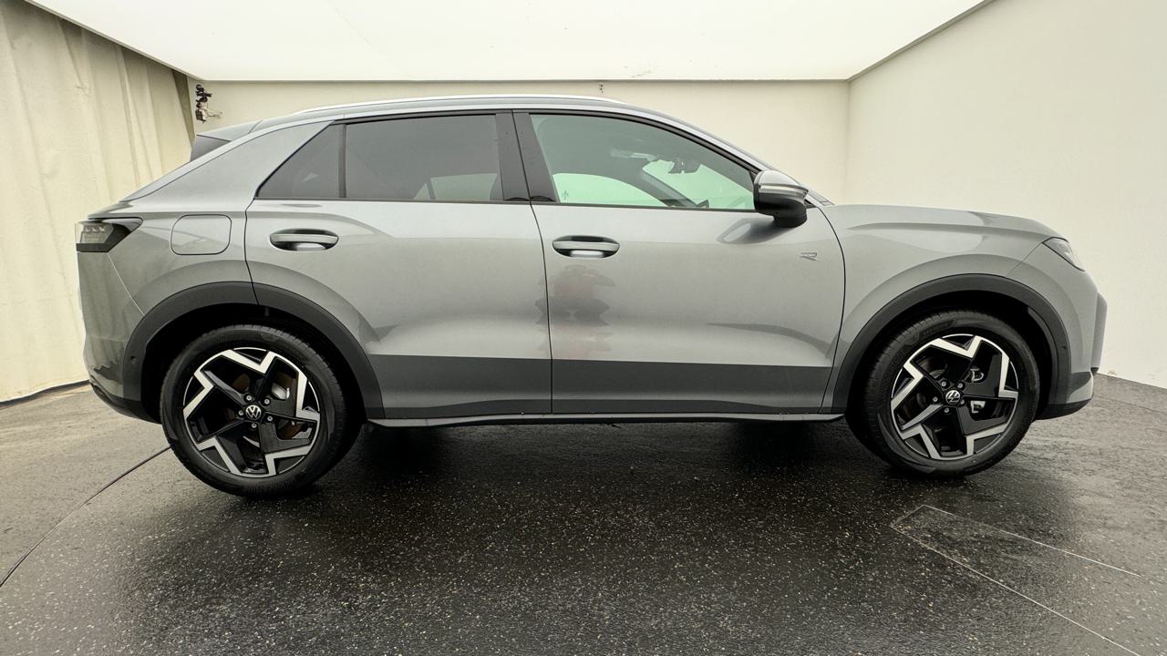 VW<br>T-Roc 1.5 eTSI mHEV R-Line DSG