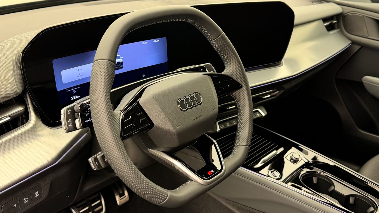 Audi<br>Q3 SUV TFSI quattro 195 kW S tronic