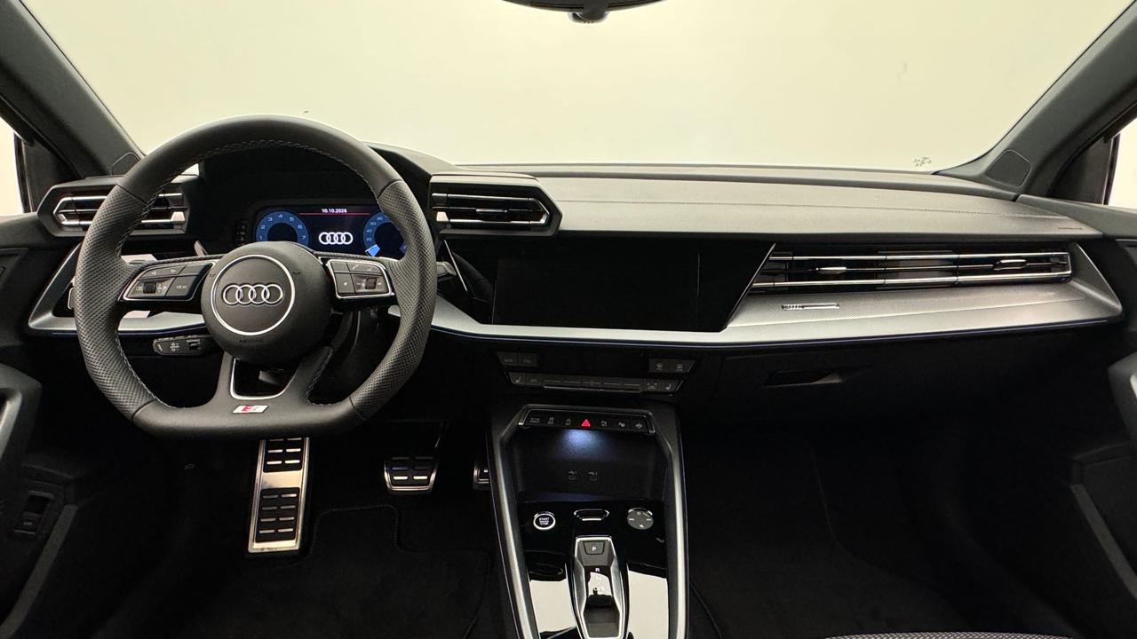 Audi<br>A3 Sportback 35 TFSI S line