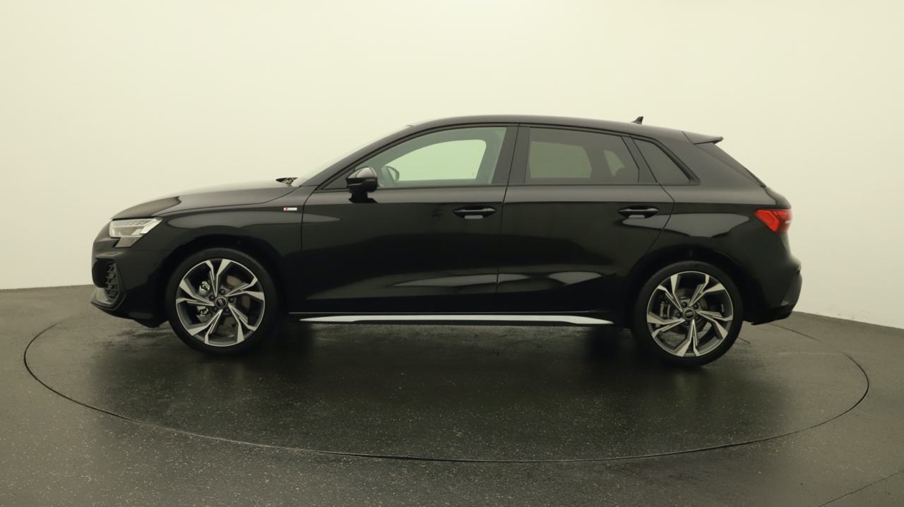 Audi<br>A3 Sportback 35 TFSI S line