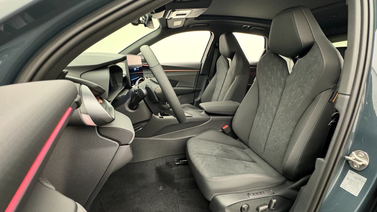Cupra<br>Terramar 1.5 eHybrid DSG VZ