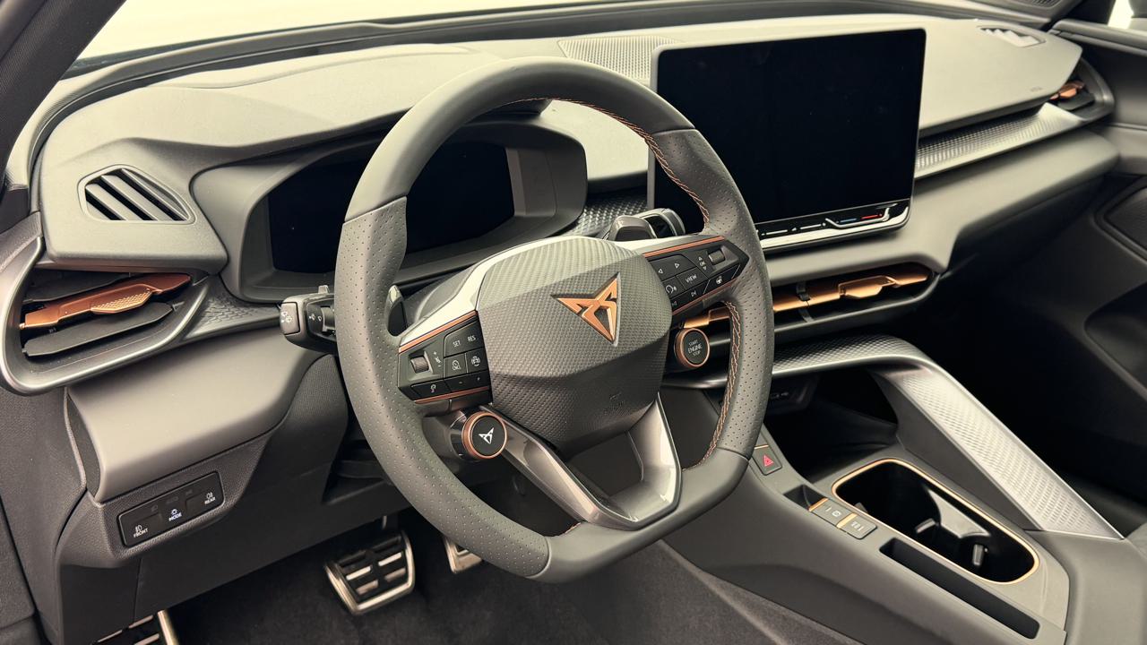 Cupra<br>Terramar 1.5 eHybrid DSG VZ
