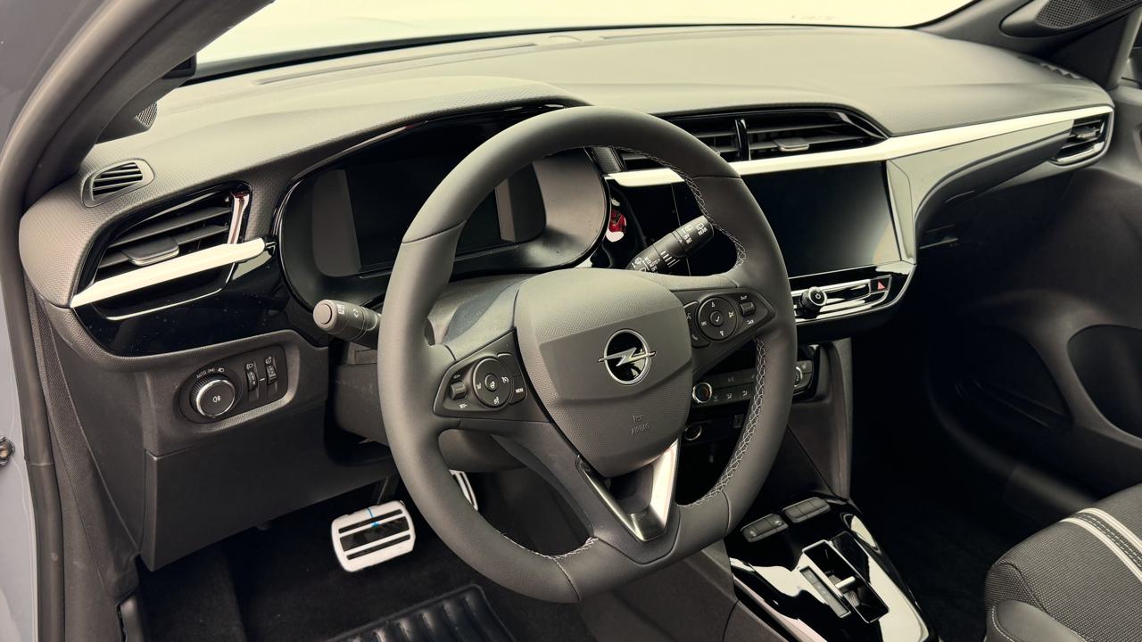 Opel<br>Corsa 1.2 MHEV GS