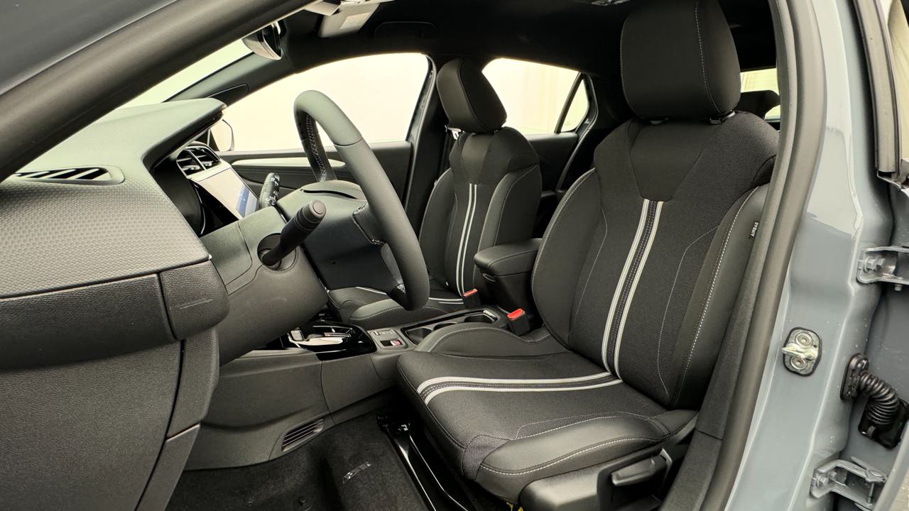 Opel<br>Corsa 1.2 MHEV GS