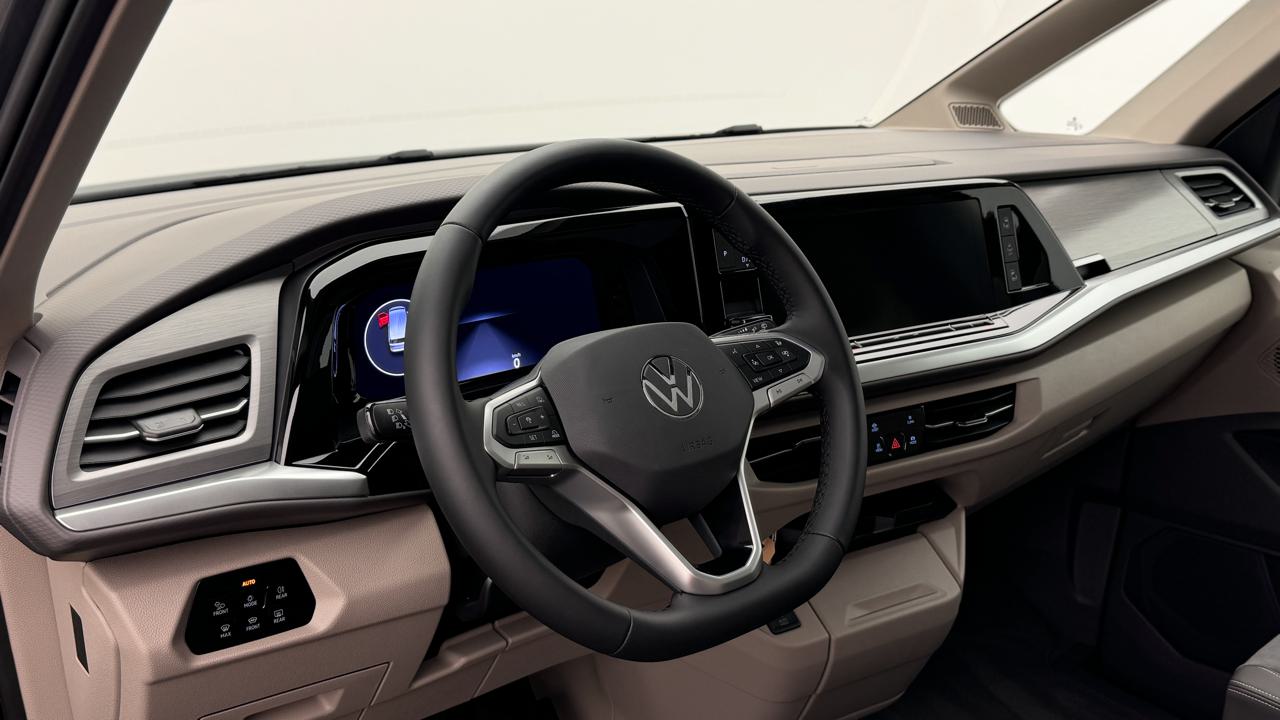 VW<br>Multivan 1.5 eHybrid Life Edition Lang 4Motion DSG