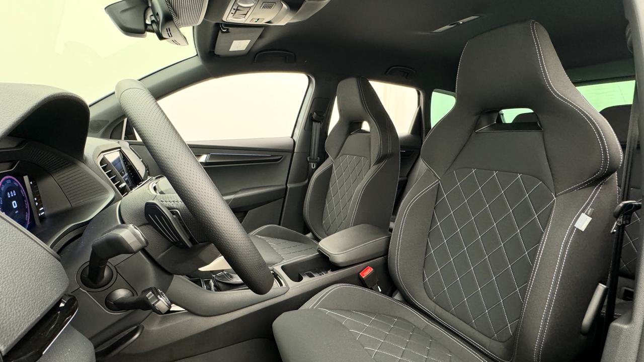 Skoda<br>Karoq 1.5 TSI SportLine DSG