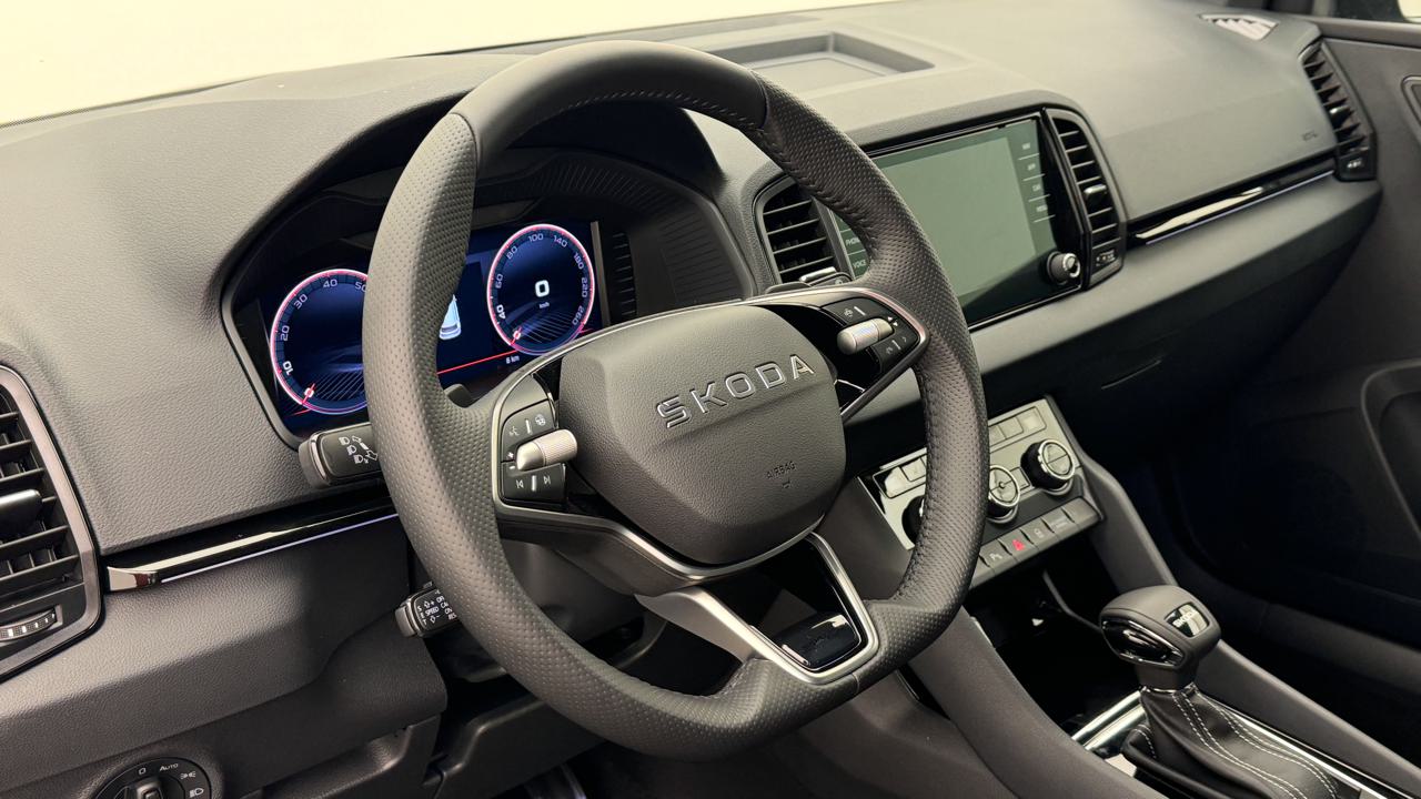 Skoda<br>Karoq 1.5 TSI SportLine DSG