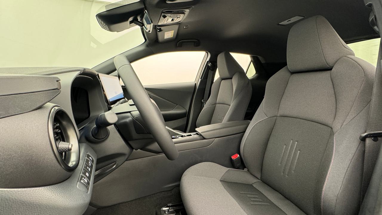 Toyota<br>C-HR 2.0 PHEV CVT Style