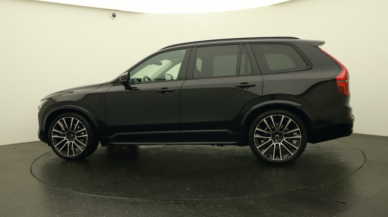 Volvo<br>XC90 T8 AWD PluginHybrid Plus Dark Geartronic