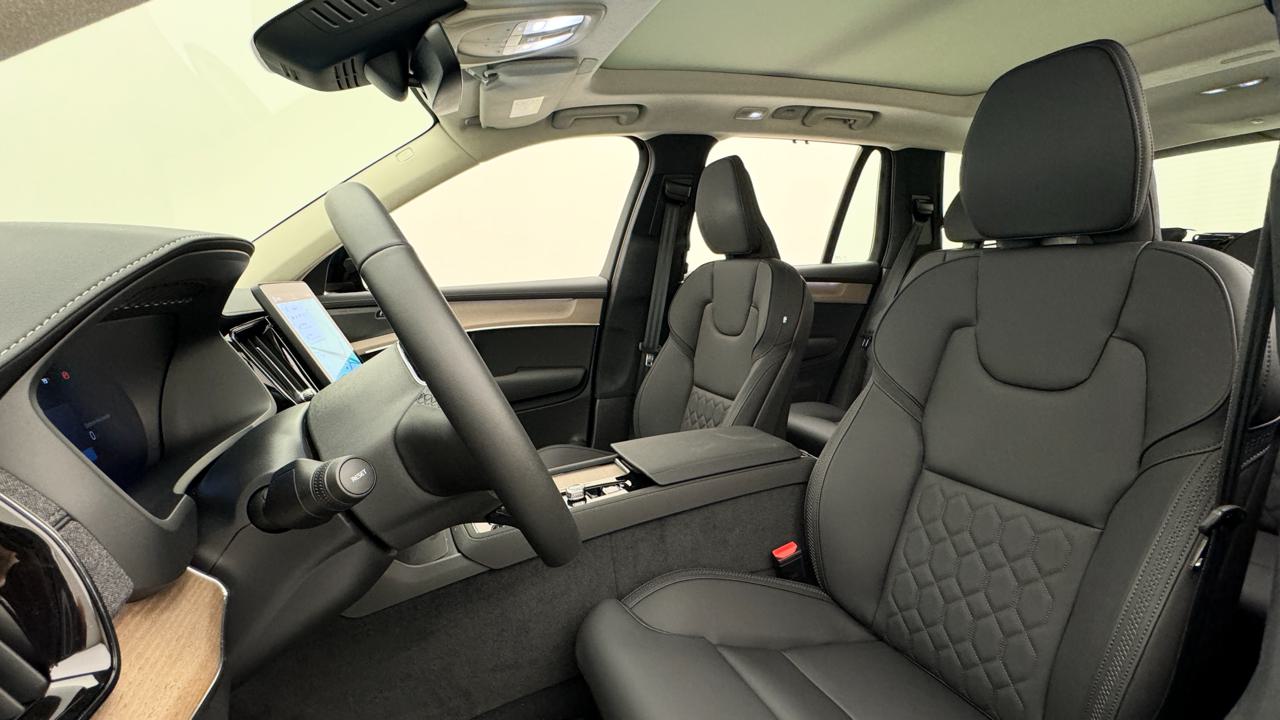 Volvo<br>XC90 T8 AWD PluginHybrid Ultra Dark Geartronic
