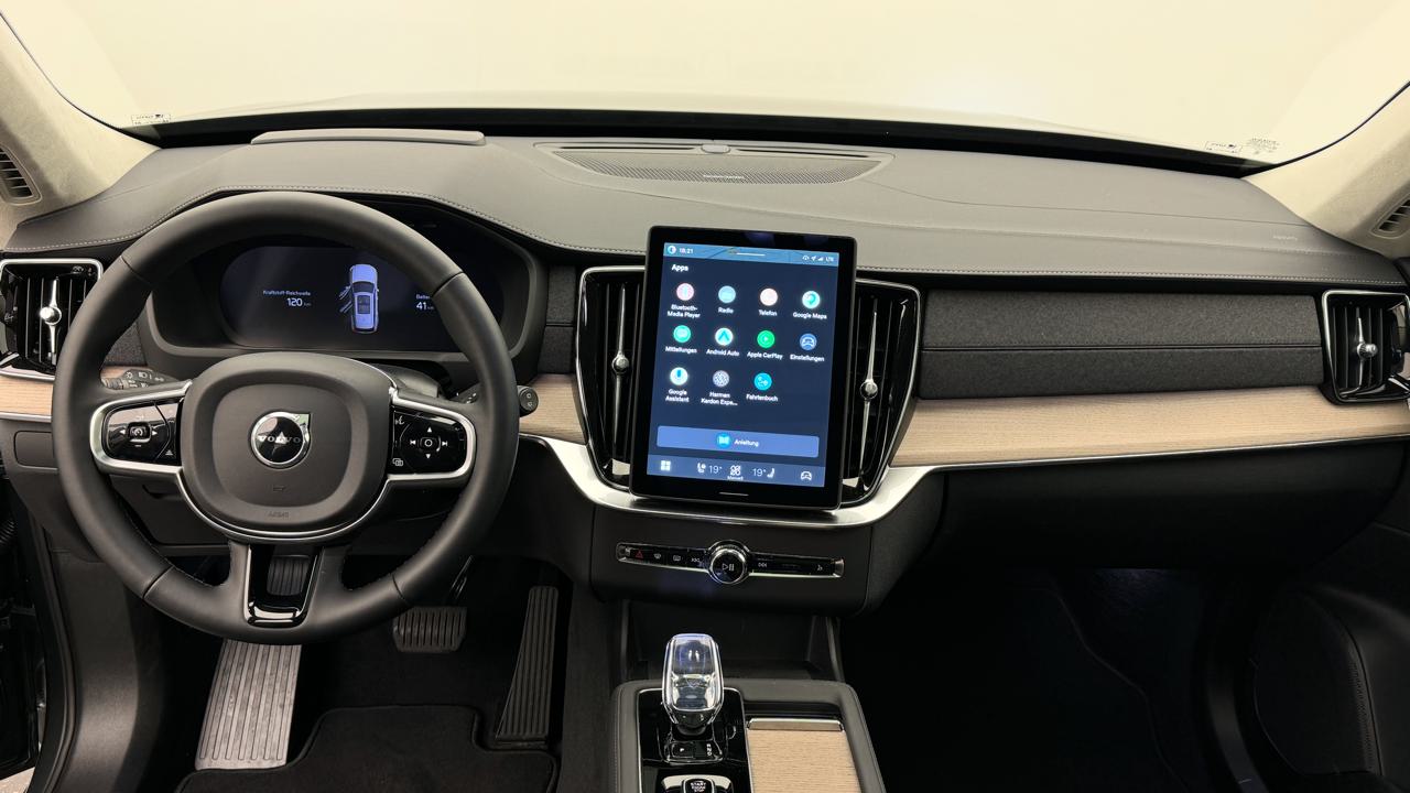 Volvo<br>XC90 T8 AWD PluginHybrid Ultra Dark Geartronic