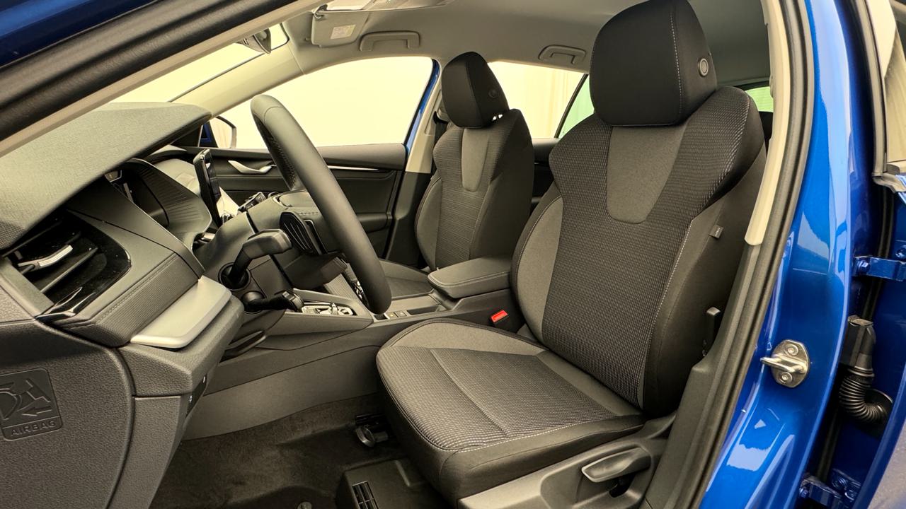 Skoda<br>Octavia Combi 1.5 TSI mHEV DSG Selection