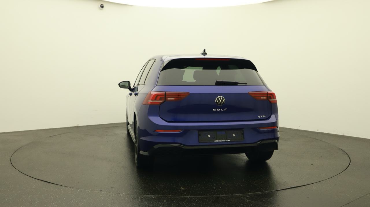 VW<br>Golf VIII 1.5 e TSI mHEV R-Line DSG