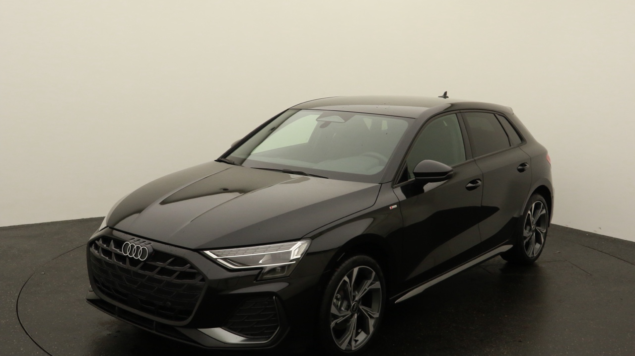 Audi<br>A3 Sportback 35 TFSI S line