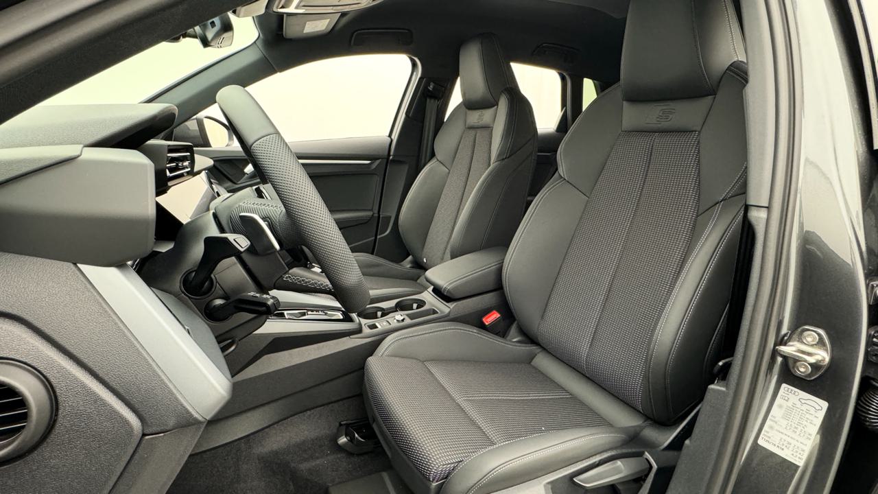 Audi<br>A3 Sportback 35 TFSI S line
