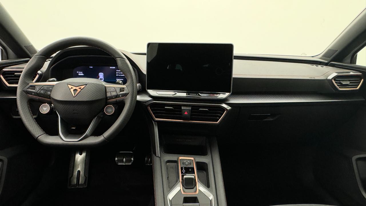 Cupra<br>LEON ST 1.5 e-HYBRID pHEV VZ Black Edition DSG