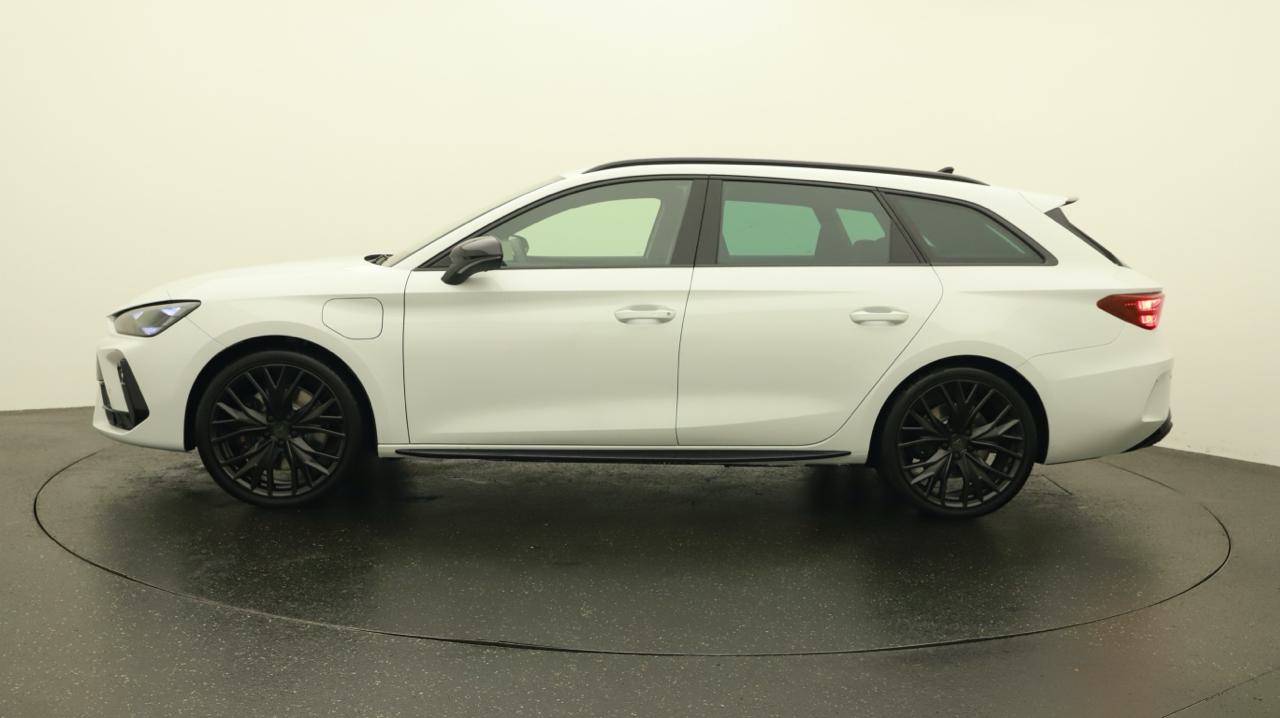 Cupra<br>LEON ST 1.5 e-HYBRID pHEV VZ Black Edition DSG