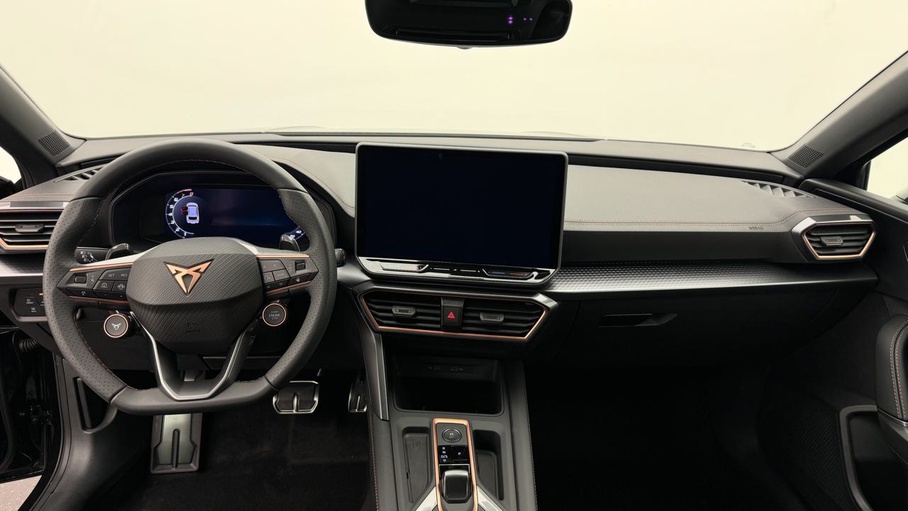 Cupra<br>LEON ST 1.5 e-HYBRID pHEV VZ Black Edition DSG