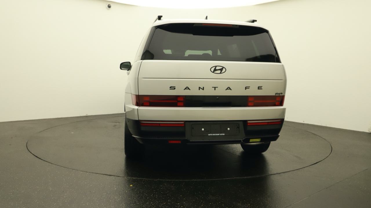 Hyundai<br>Santa Fe 1.6 T-GDi PHEV Calligraphy 4WD Automatic