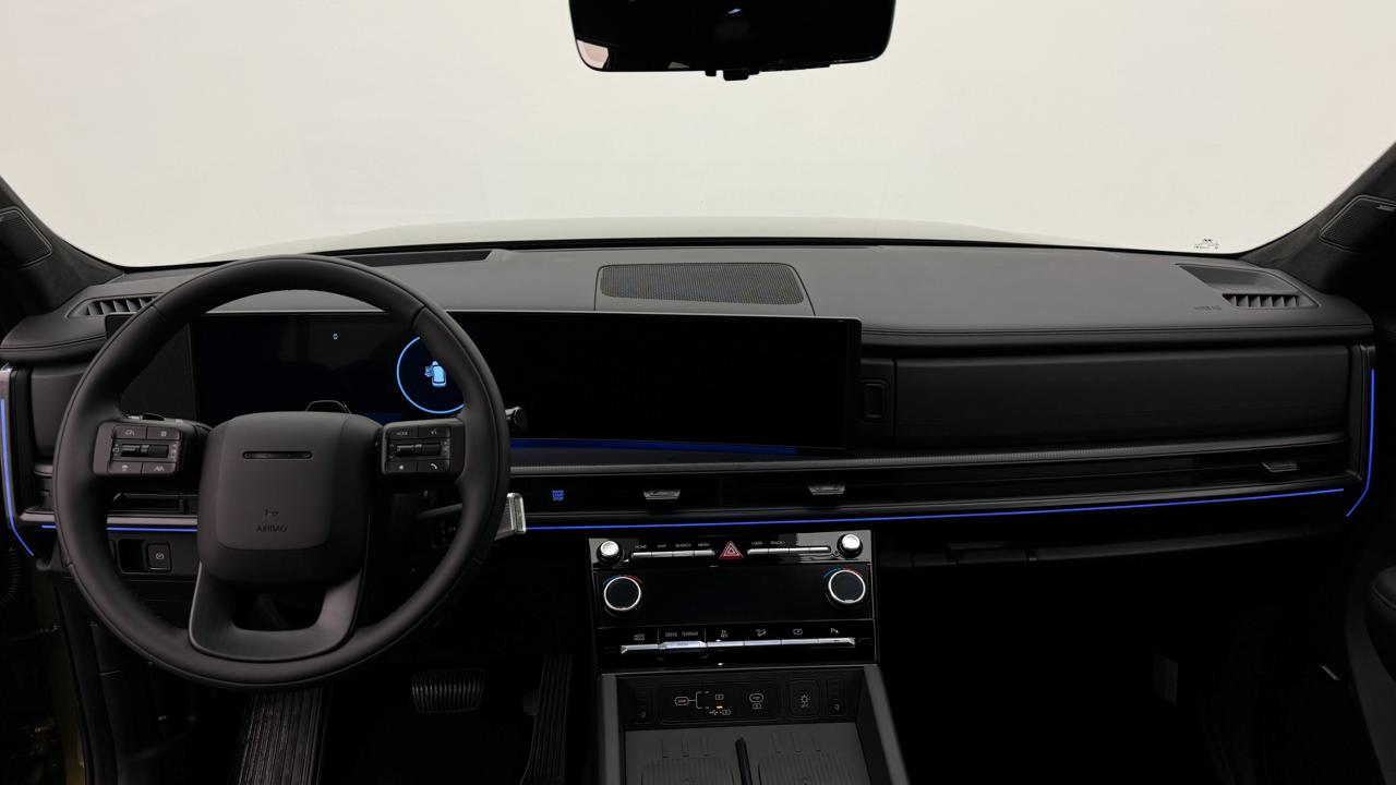 Hyundai<br>Santa Fe 1.6 T-GDi PHEV Calligraphy 4WD Automatic
