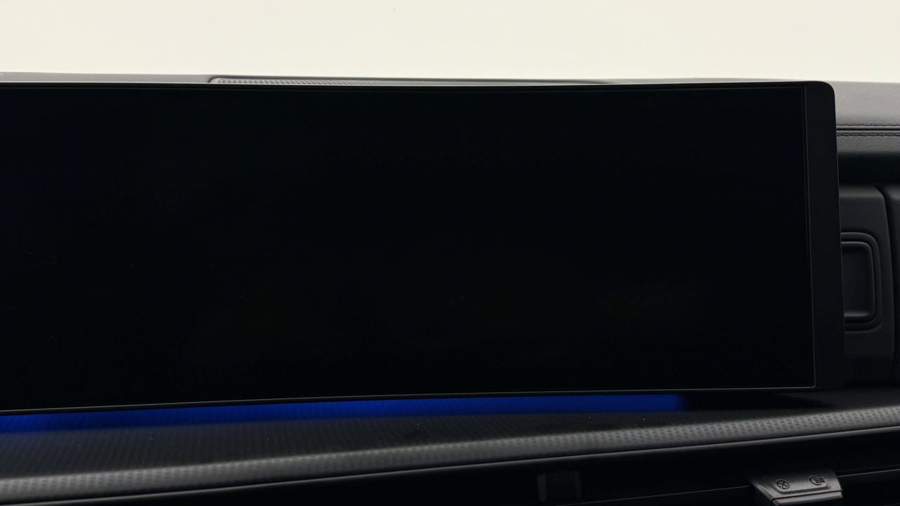 Hyundai<br>Santa Fe 1.6 T-GDi PHEV Calligraphy 4WD Automatic