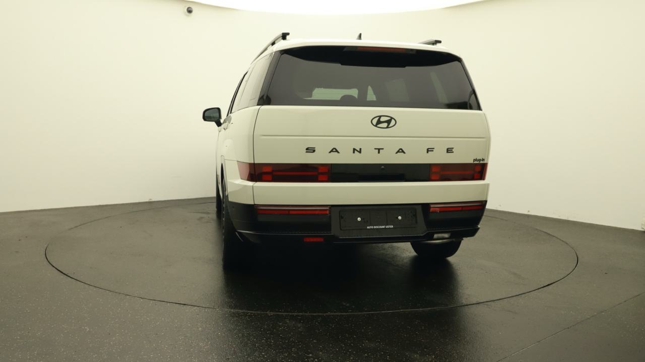 Hyundai<br>Santa Fe 1.6 T-GDi PHEV Calligraphy 4WD Automatic