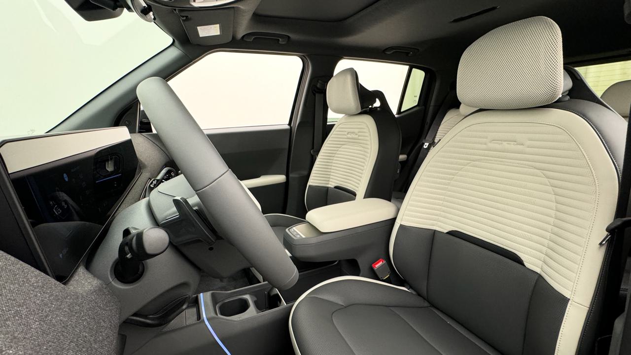Kia<br>EV2 61 kWh GT-Line