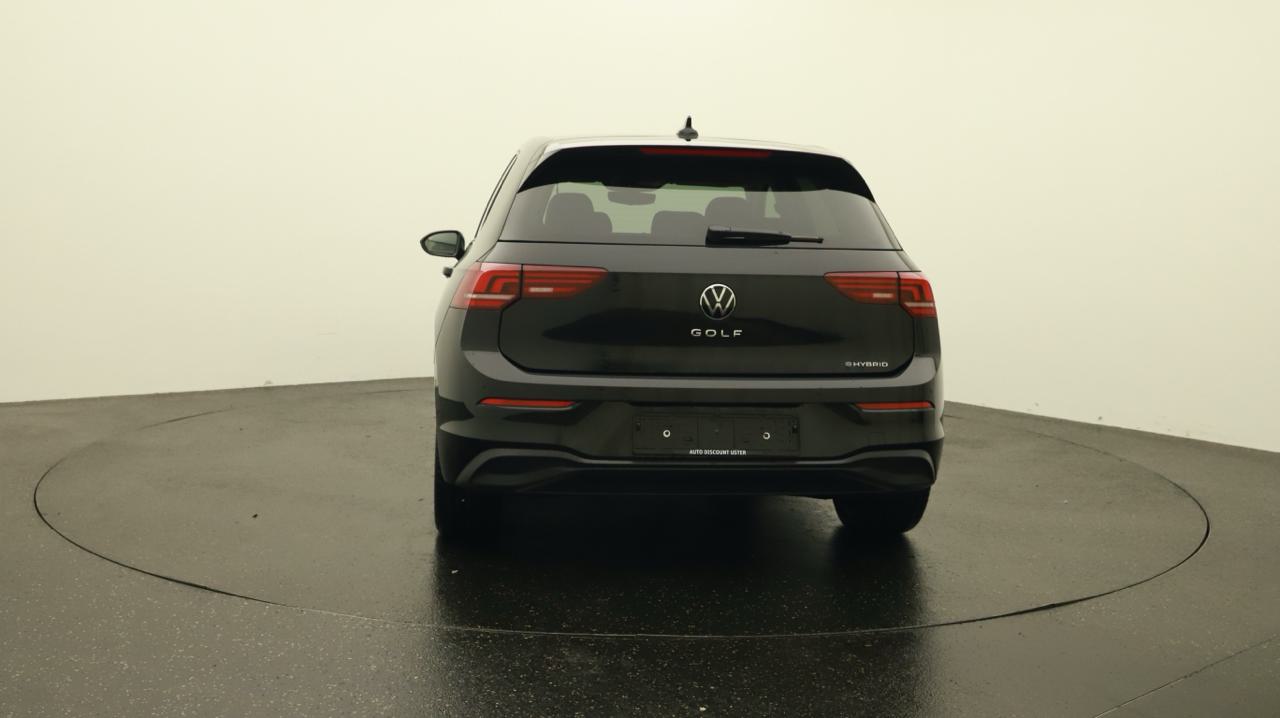 VW<br>Golf 1.5 TSI PHEV Edition