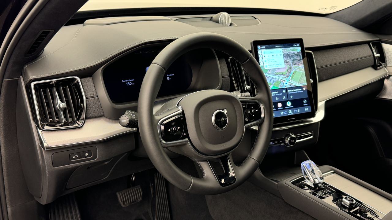 Volvo<br>XC90 T8 AWD PluginHybrid Black Edition Geartronic