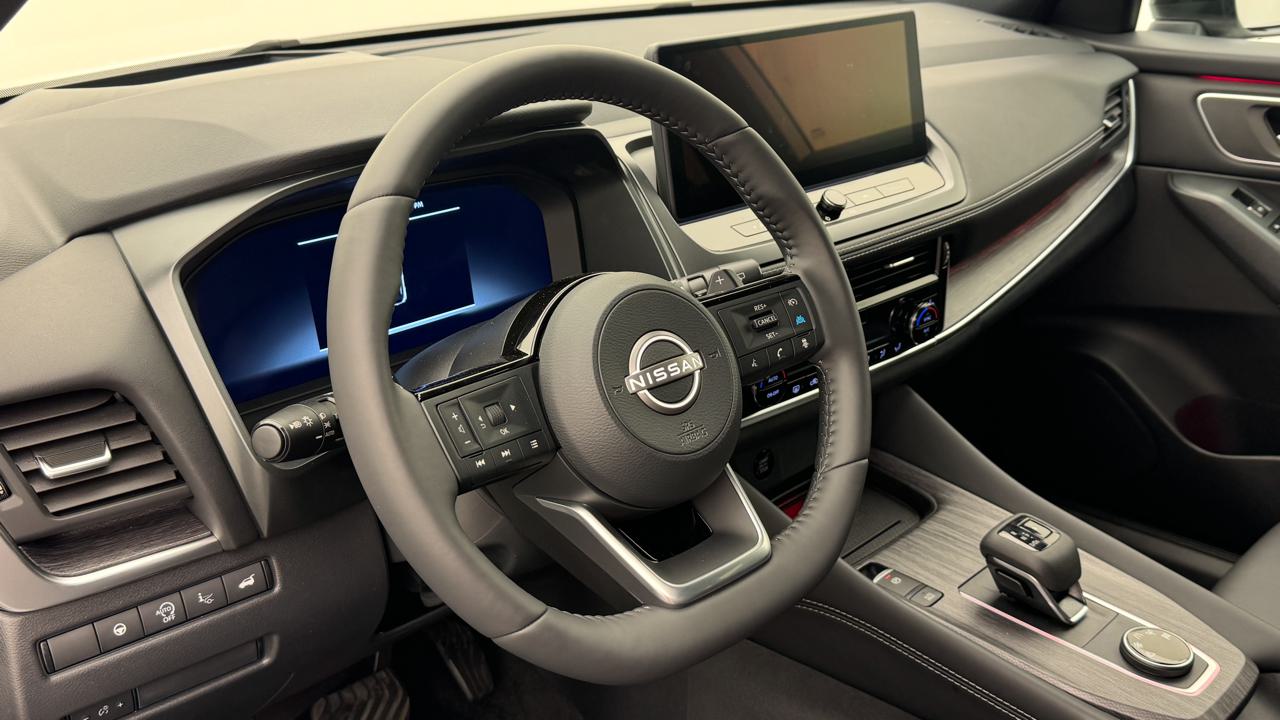 Nissan<br>Qashqai 1.3 DIG-T MHEV Tekna+ Xtronic 4x4