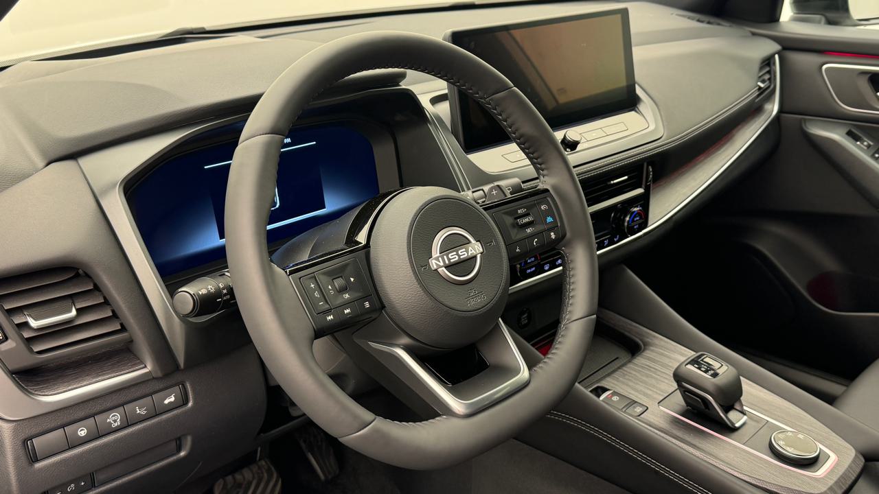 Nissan<br>Qashqai 1.3 DIG-T MHEV Tekna+ Xtronic 4x4