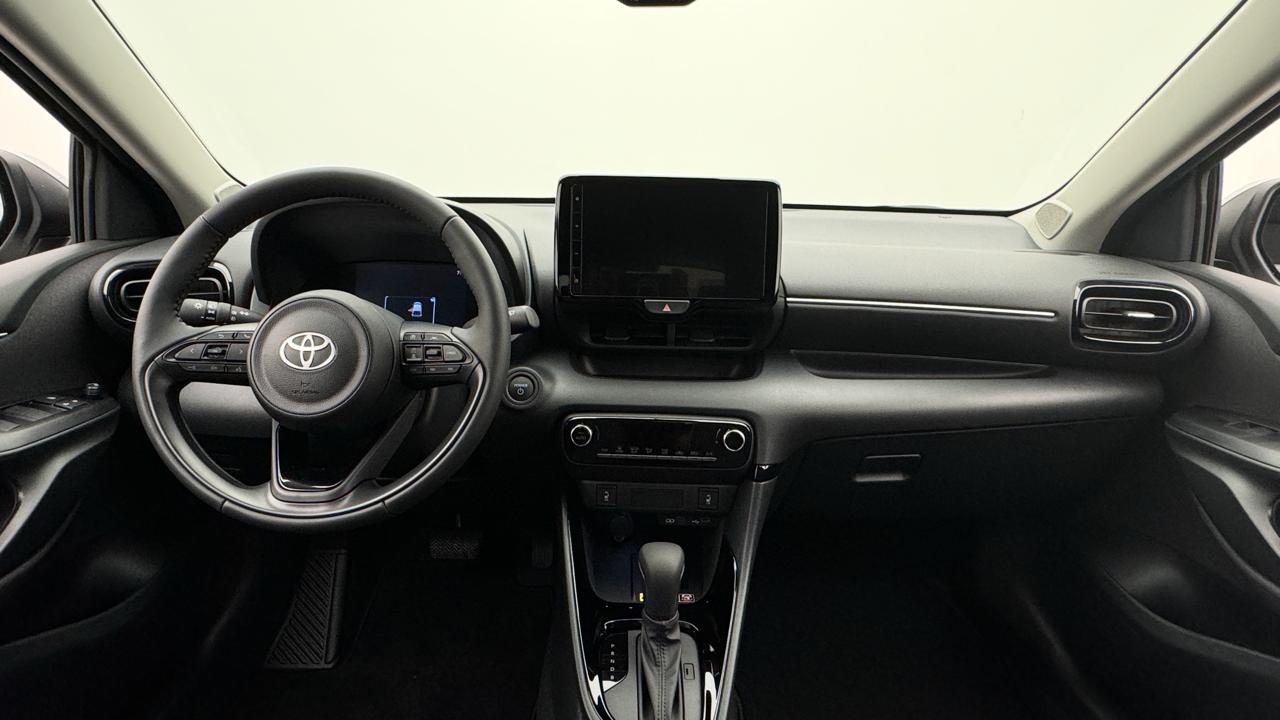 Toyota<br>Yaris 1.5 Sport e-CVT