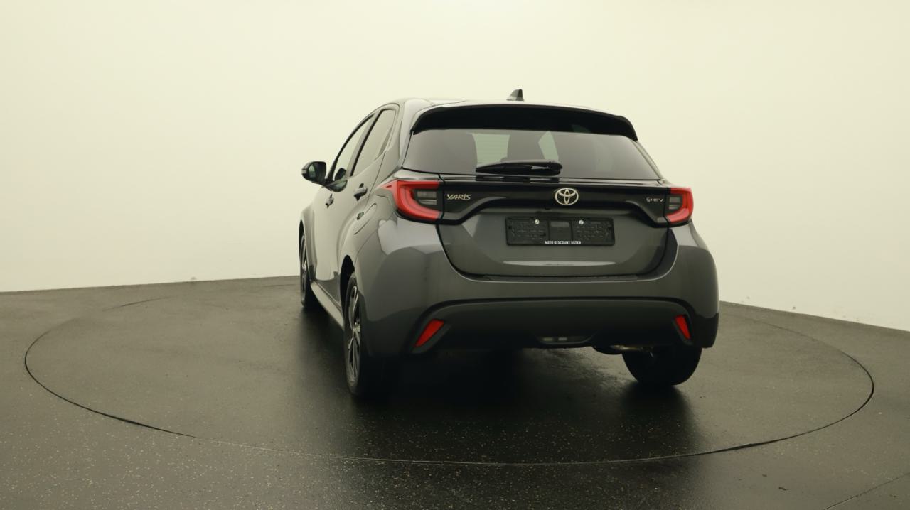 Toyota<br>Yaris 1.5 Sport e-CVT