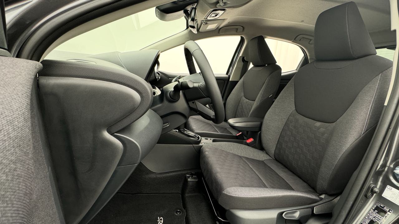 Toyota<br>Yaris 1.5 Sport e-CVT