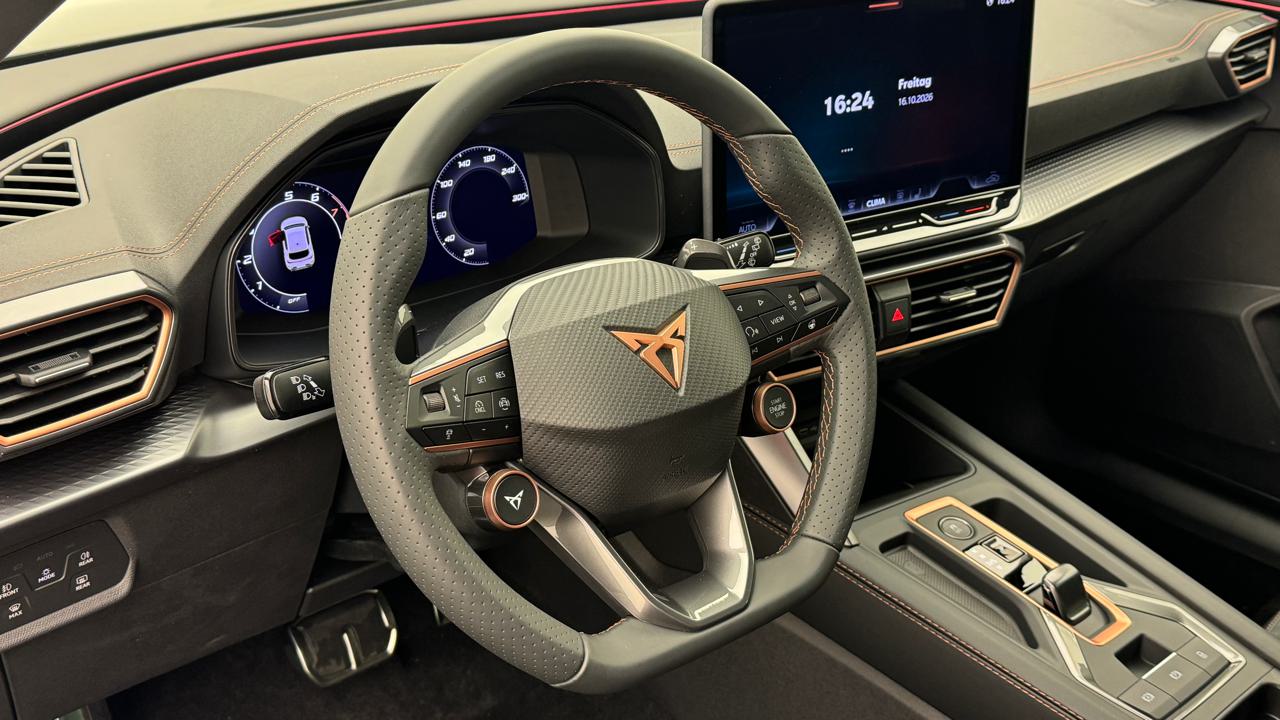 Cupra<br>LEON 2.0 TSI VZ Black Edition DSG