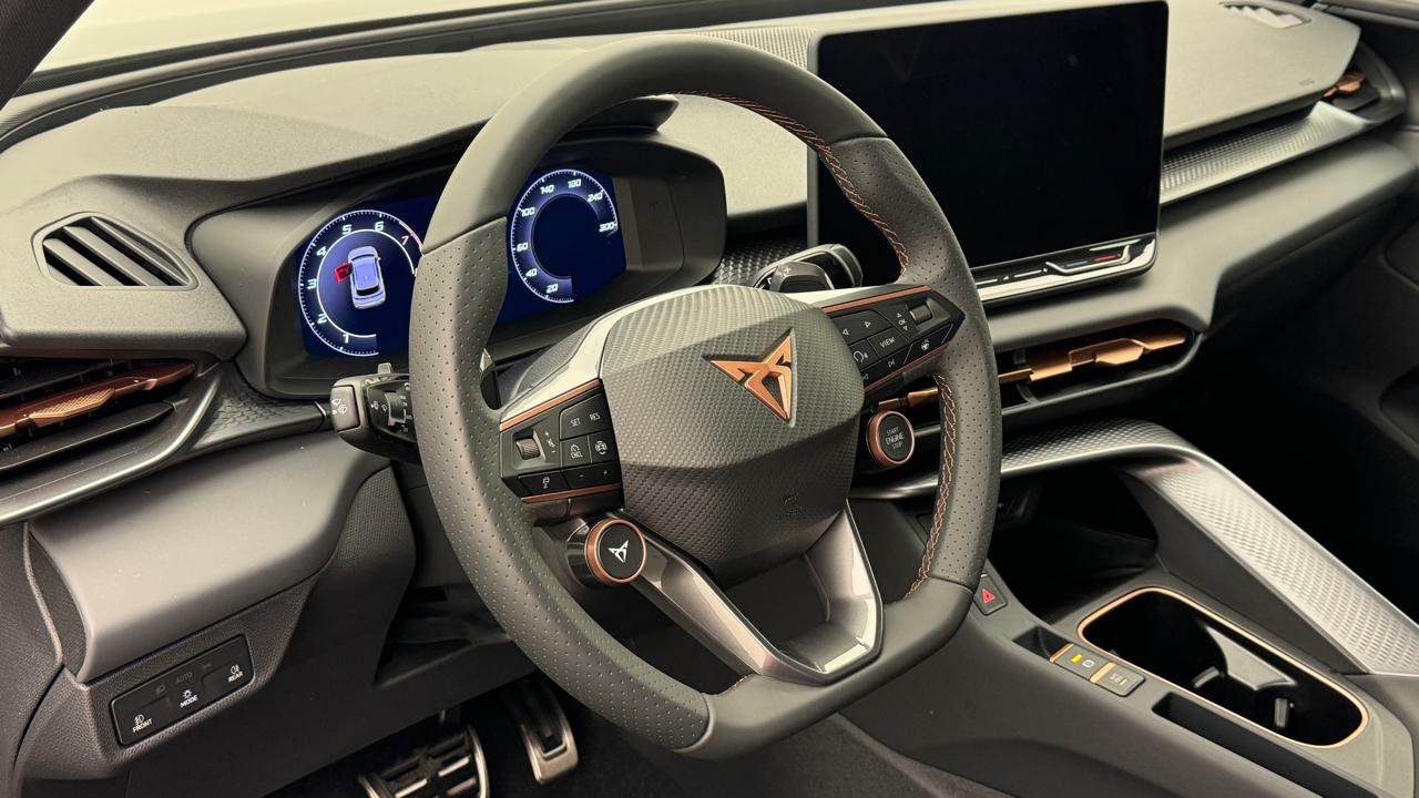 Cupra<br>Terramar 1.5 eHybrid DSG VZ