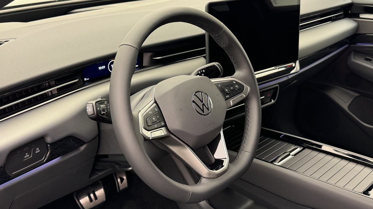 VW<br>ID.7 Tourer Pro 77 kWh Limited
